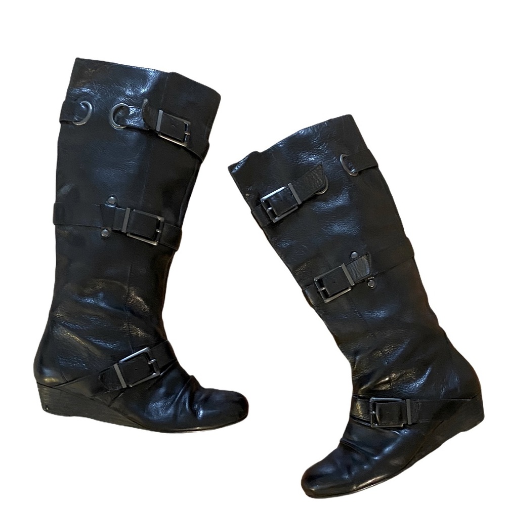 Black Leather Boats
